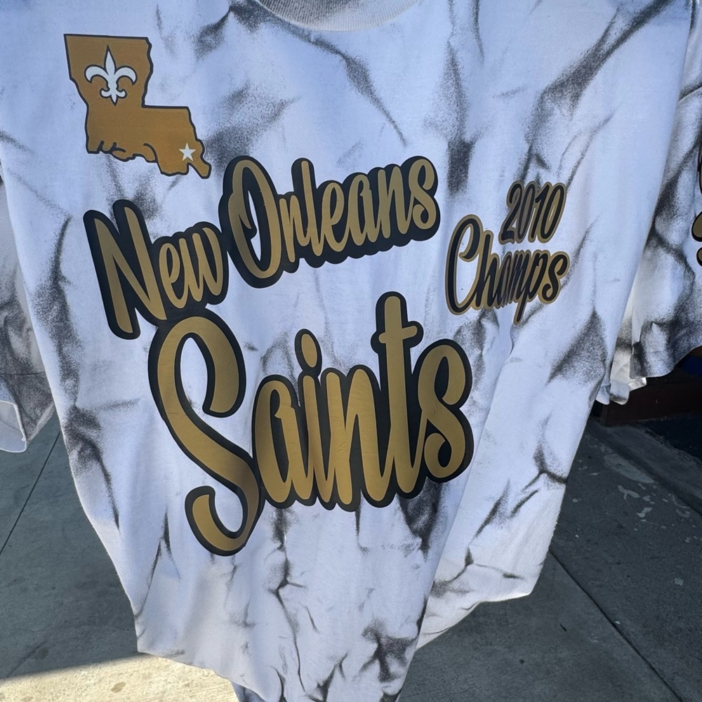 Gildan White and Black New Orleans Saints Tee